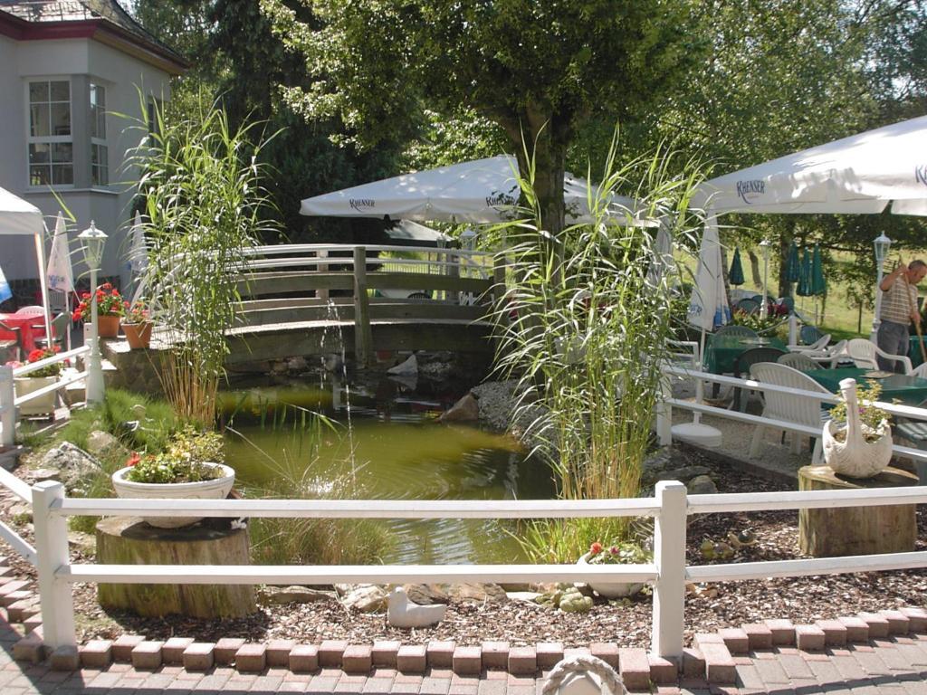 Waldhotel Forsthaus Remstecken Кобленц Екстериор снимка